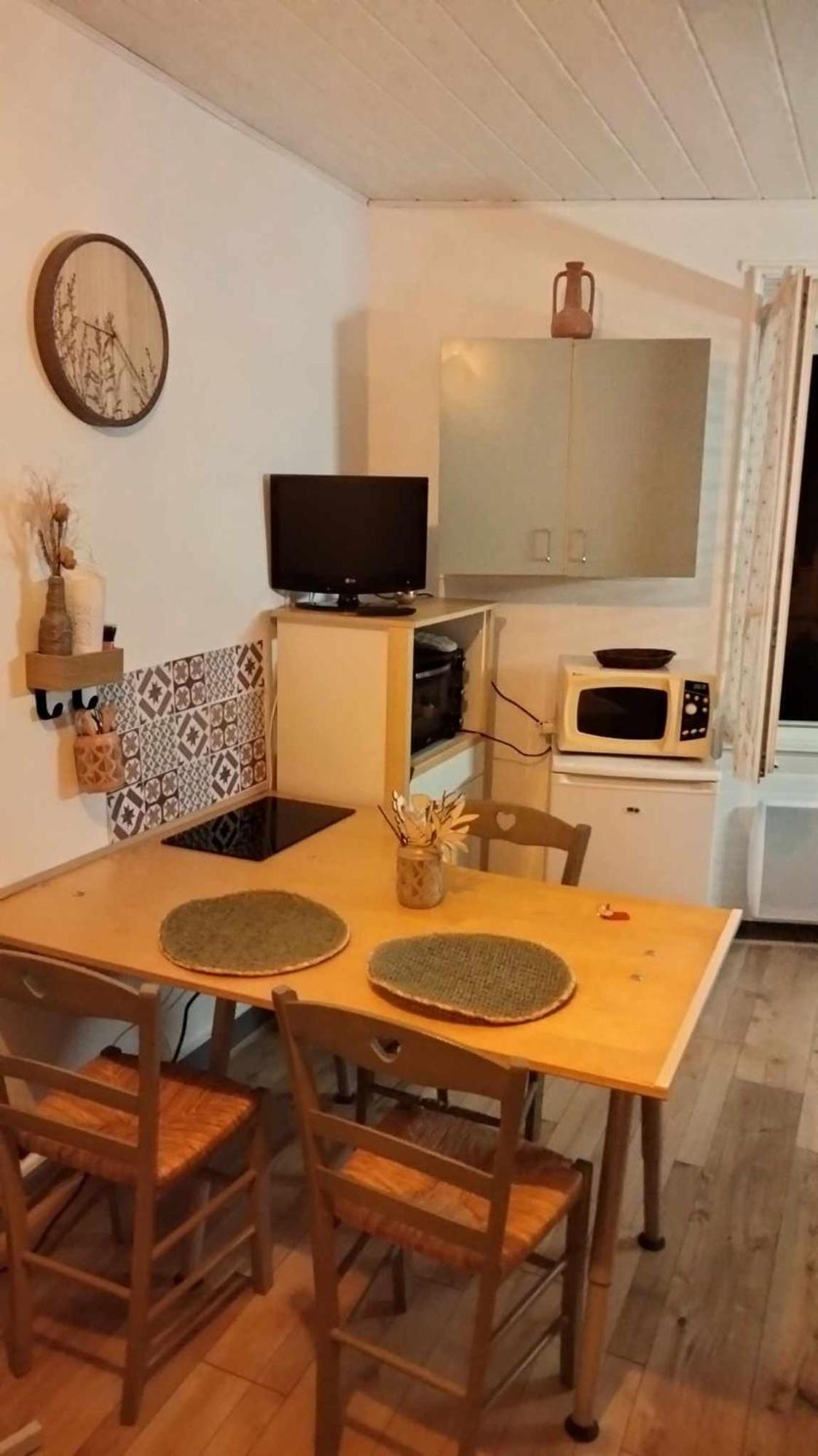 Apartament Le Nid Douillet Champetre Linge Fourni Bourboule Zewnętrze zdjęcie